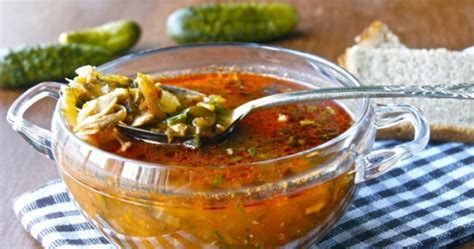 Возможные варианты подачи рассольника с уксусом