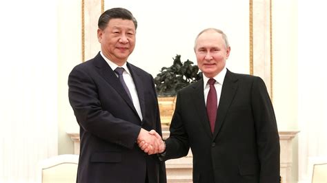 Мнение российских и китайских экспертов о знании русского языка Си Цзиньпином