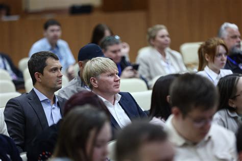 Настоящий или электронный: выбираем формат молитвослова