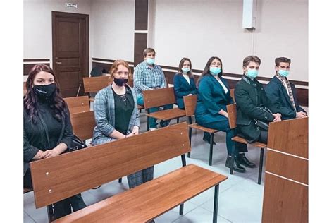 Посещение судебных заседаний детьми и подростками
